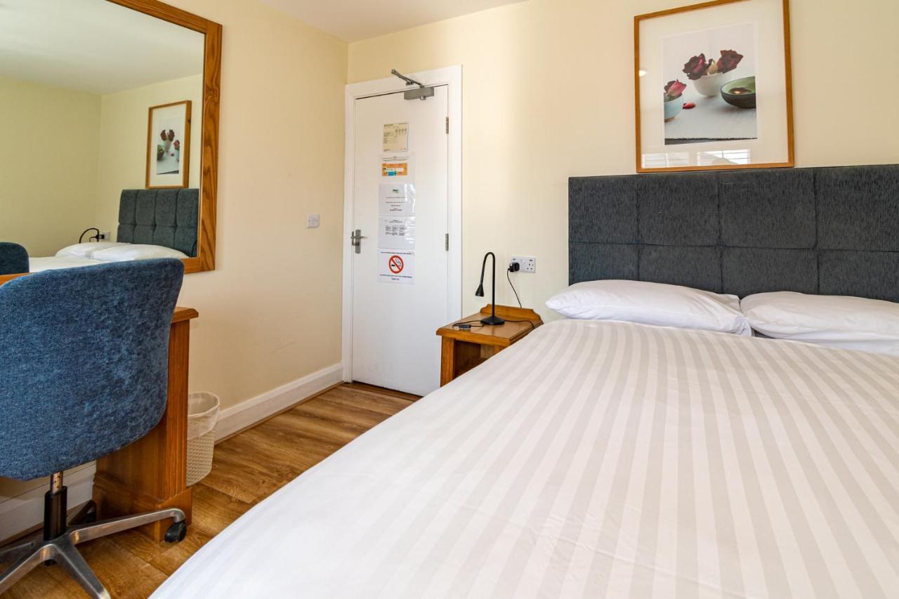 Aisling Guest House Ashbourne Esterno foto