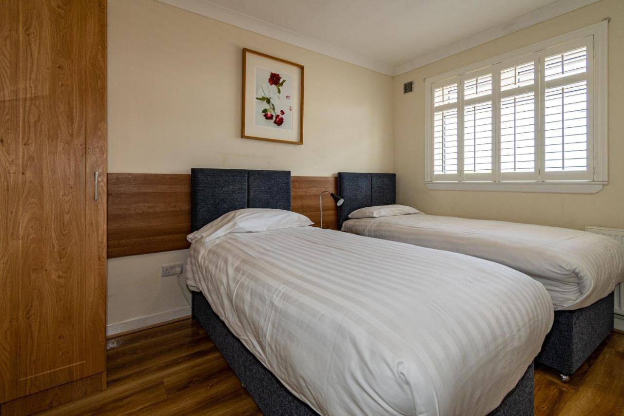 Aisling Guest House Ashbourne Esterno foto