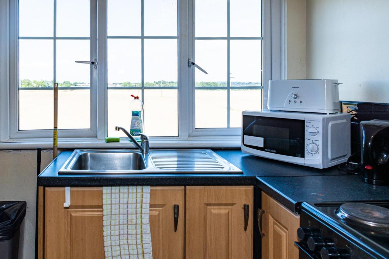 Aisling Guest House Ashbourne Esterno foto